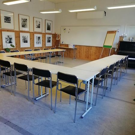Moshults Vandrarhem Skruv Luaran gambar